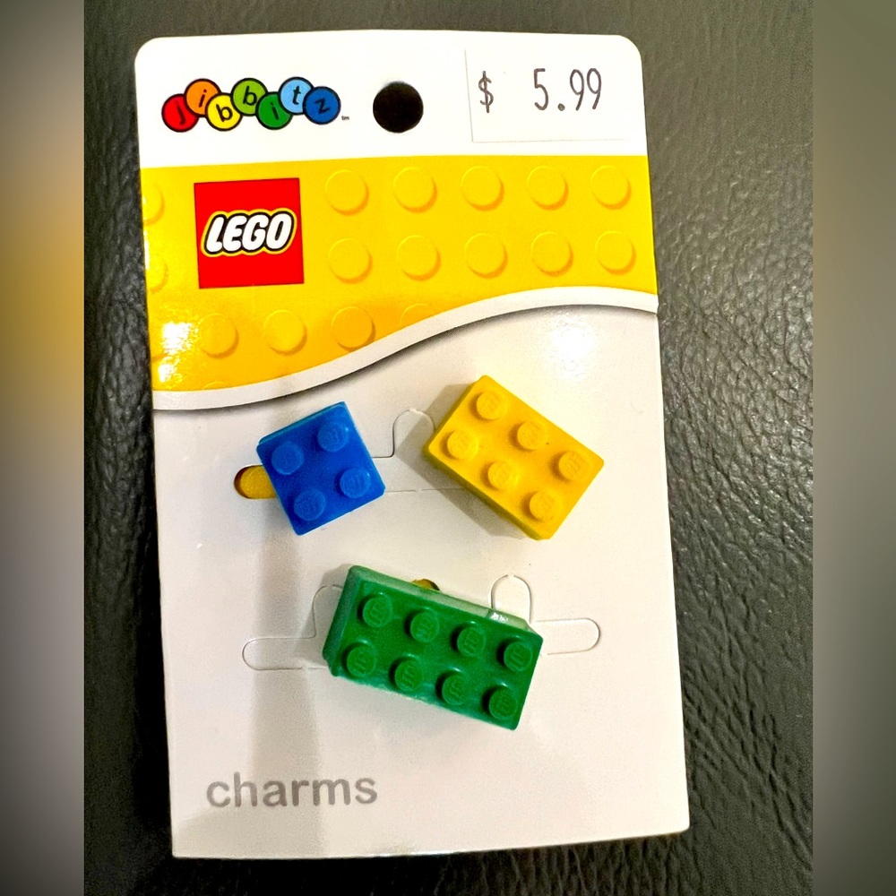 SOLD OUT hard to find Jibbitz charms LEGO 3 piece brick pack green yellow blue